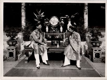 1930-1940. 
PHOTO-CINEMATOGRAPHIC SERVICE.
Interesting...