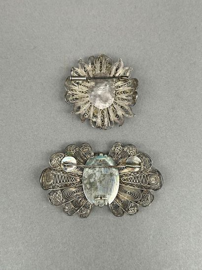 Broche en argent filigrané 800°/°°en forme...