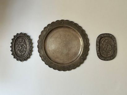 Réunion d'objets en argent 800°/°° comprenant:...