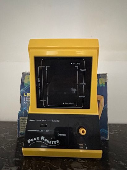 *Set of 5 portable electronic games including:...
