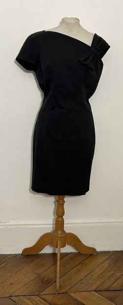 DSQUARED2.
Asymmetrical wool-crepe dress...