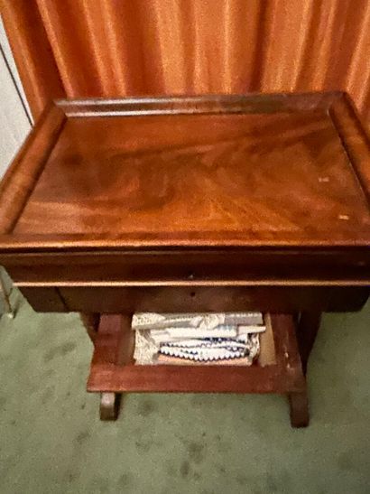 *Lot of furniture including: 
- a curved...