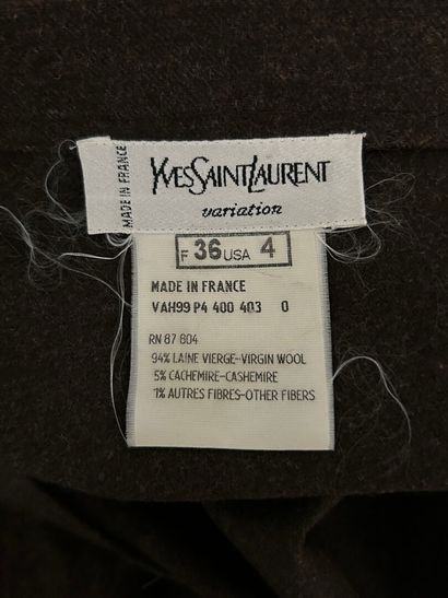 Yves SAINT-LAURENT, Variation. 
Ladies' ensemble...