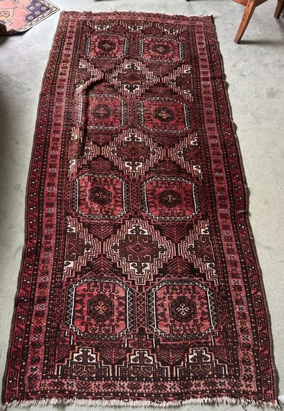 *Lot of 5 rugs, including:
- a rectangular...