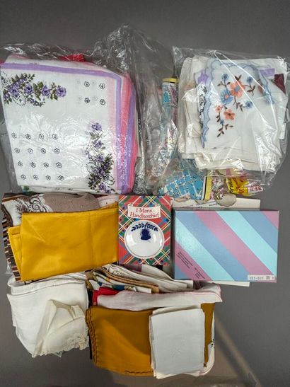 Lot including: 
- A collection of handkerchiefs...