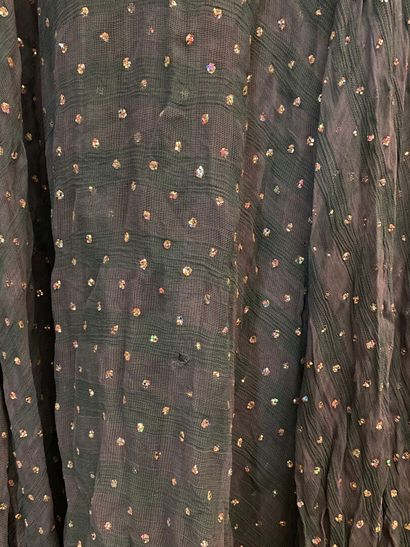 Fashion lot including: 
- A dress, with black...
