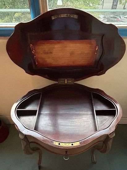 *Lot of furniture including: 
- a curved...