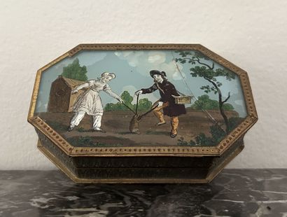 *Lot including : 
- A rectangular box with...