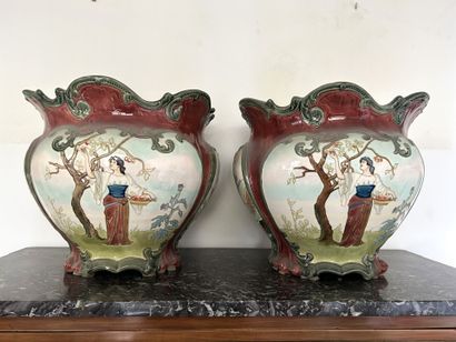 *LONGCHAMP. 
Important pair of fine earthenware...