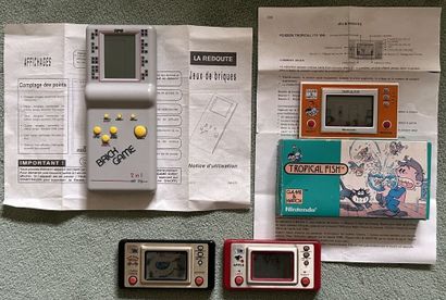 *Set of 5 portable electronic games including:...