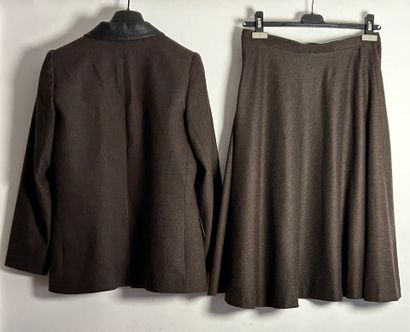 Yves SAINT-LAURENT, Variation. 
Ladies' ensemble...