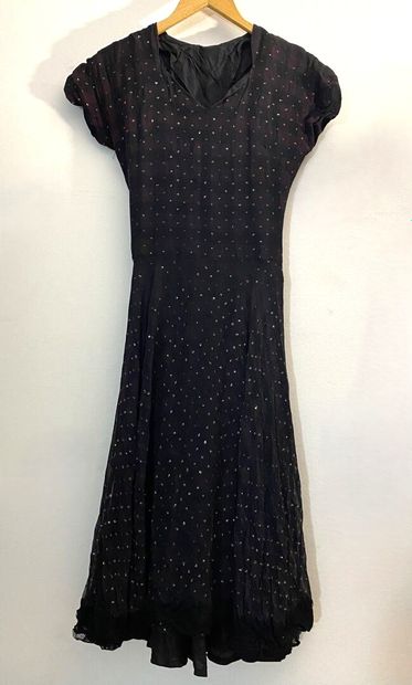 Fashion lot including: 
- A dress, with black...