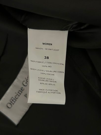 Fashion lot including: 
- Yves SAINT-LAURENT,...