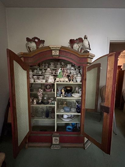 *Lot of furniture including: 
- a straight,...