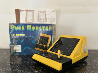 *Set of 5 portable electronic games including:...