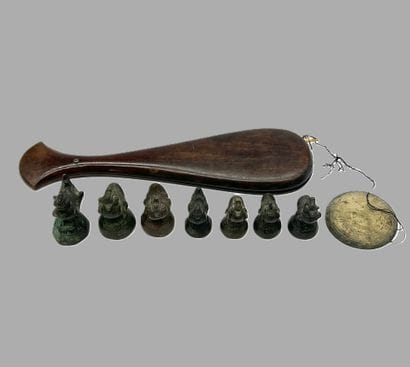 Large scale, with a case made of exotic wood,...