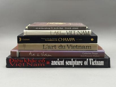 [ART VIETNAMIEN]
Ensemble de six ouvrages...