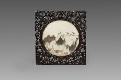 Large medallion made of “dream stone” set...
