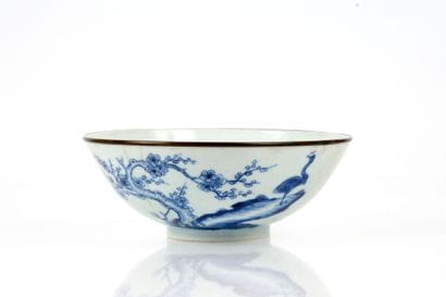 Blue-and-white porcelain bowl, known as “Hue...