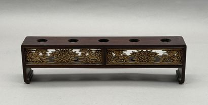 *Five-hole brush holder, used as a holder...