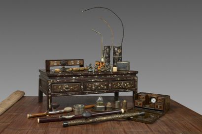Coffee table made of exotic wood with mother-of-pearl...