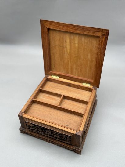 Square wooden jewelry box with high-relief...