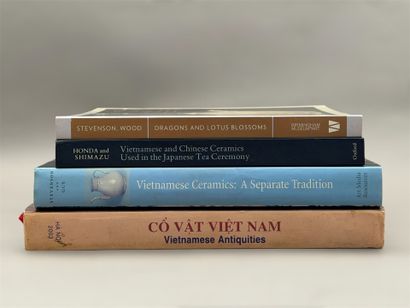 [CERAMIQUES ET ANTIQUITES VIETNAMIENNES]
Réunion...