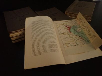 1931. Un ensemble de plus de 45 monographies...