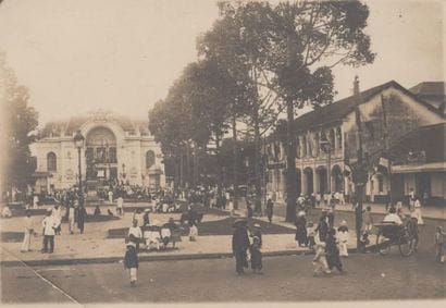 1914. 

Saïgon : inauguration de la statue...