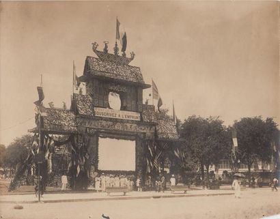 1914. 

Saïgon : inauguration de la statue...