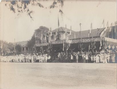 1914. 

Saïgon : inauguration de la statue...