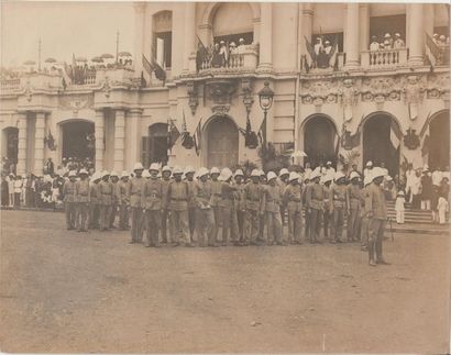 1914. 

Saïgon : inauguration de la statue...