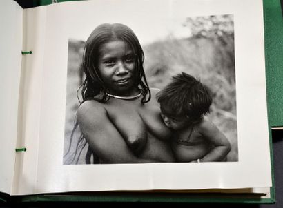 1950

Regards sur l'Indochine : 

1/ Type...