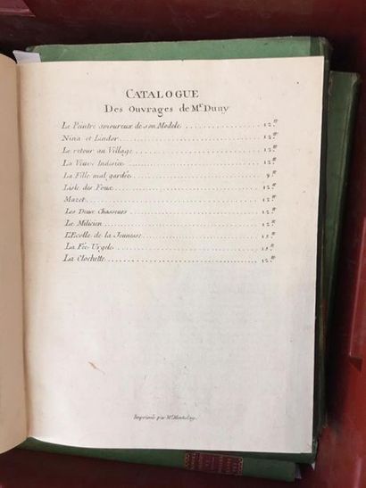 [MUSIQUE]. Un ensemble de 25 volumes in-4°...