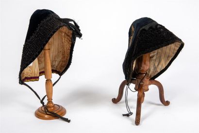 Deux coiffes, Alsace, XIXe siècle
Bonnets...
