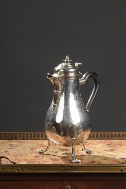 Chocolatière en argent par Johann Jacob Hitschler,...