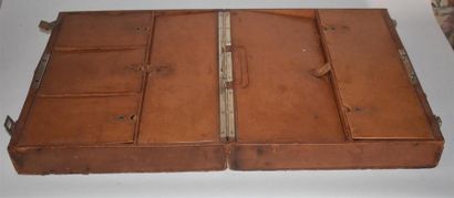 HERMES à Paris
Valise de voyage en pécari,...
