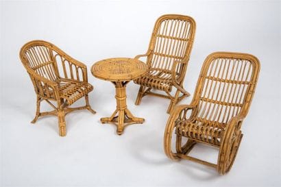 Ensemble en rotin comprenant un fauteuil,...