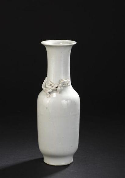 White porcelain vase
China, 18th-19th century
Baluster-shaped,...