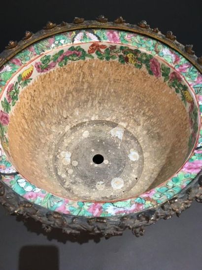 Canton porcelain planter
China, late 19th...