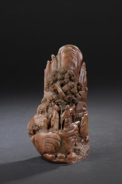 Furong stone stamp
China
With carved decoration...
