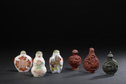 Six snuffboxes in porcelain, red lacquer...