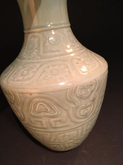 Porcelain vase with celadon glaze
China,...