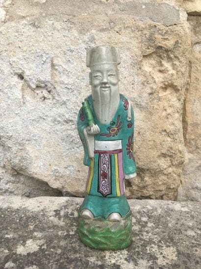China, Daoguang period (1820-1850) Porcelain
figure...