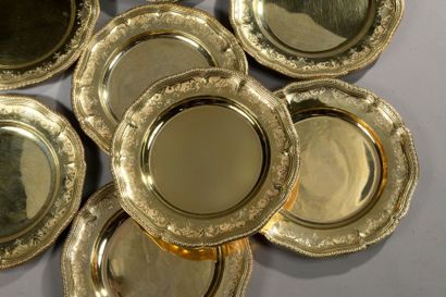 ODIOT
Eighteen gilt plates, Minerva punch,...