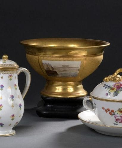 PARIS, Restoration
period Bowl on porcelain...