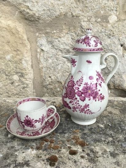 MEISSEN, 18th century, circa 1775 Porcelain...