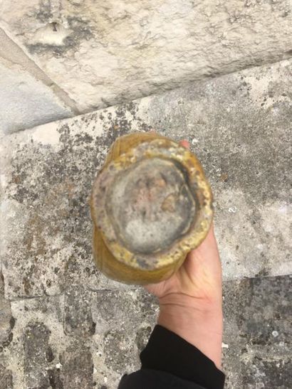China, 19th century. 
Yellow enamelled biscuit...