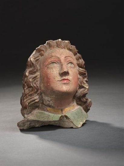 Angel's head in Gothic style
Fragment in...