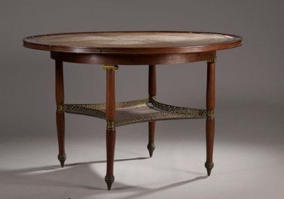 Mahogany and mahogany veneer round game table...